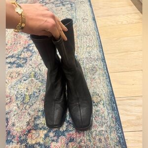 Elegant Black Women's Boots